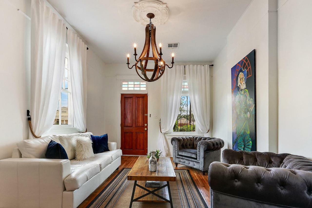 Modern Victorian House With Relaxing Courtyard Villa New Orleans Exteriör bild
